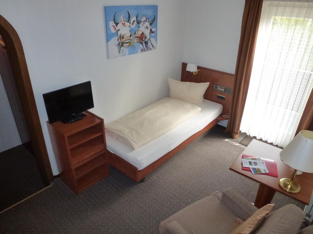 Hotel Pension Gelpkes Muehle บัดซัคซา ภายนอก รูปภาพ